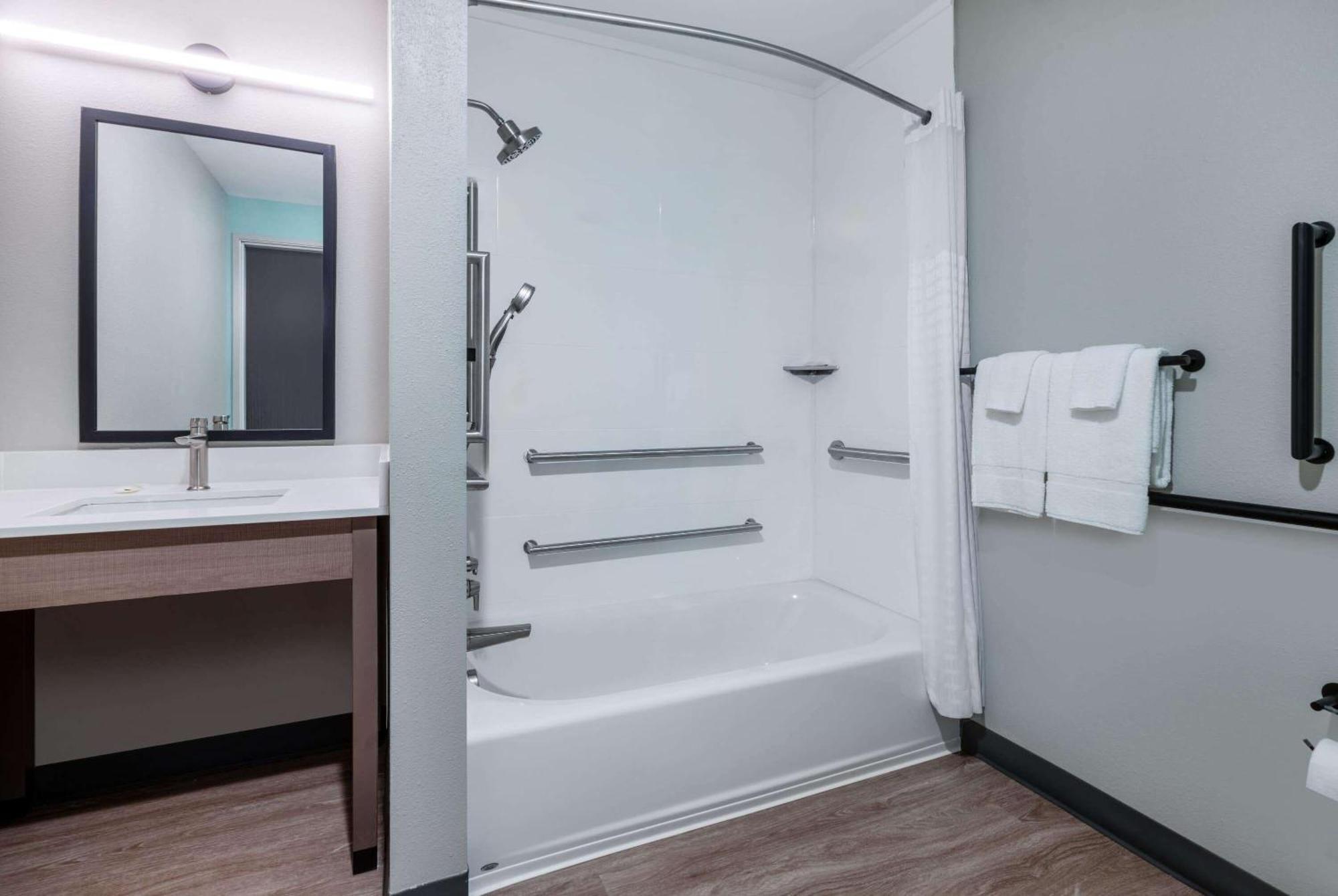 Echo Suites Extended Stay By Wyndham Richmond West Innsbrook Экстерьер фото